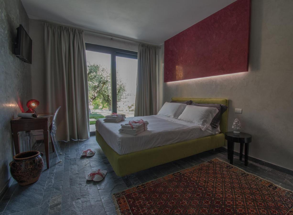 Sesto Armonico B&B Palazzolo  ภายนอก รูปภาพ