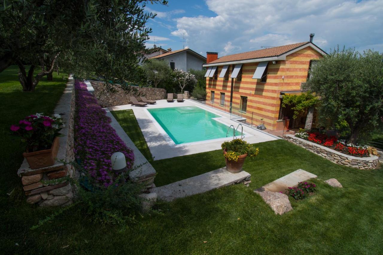 Sesto Armonico B&B Palazzolo  ภายนอก รูปภาพ