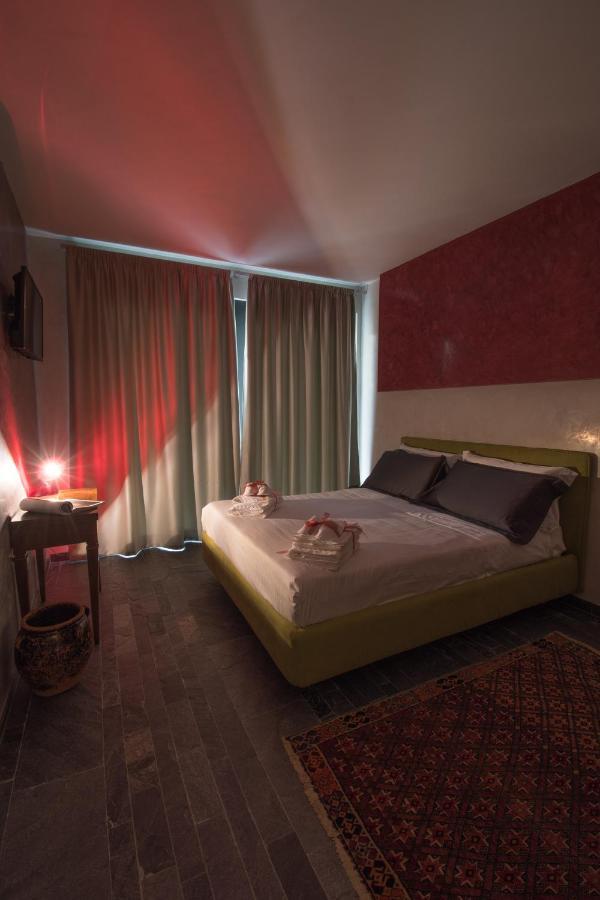 Sesto Armonico B&B Palazzolo  ภายนอก รูปภาพ