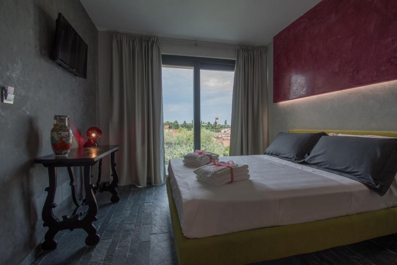 Sesto Armonico B&B Palazzolo  ภายนอก รูปภาพ